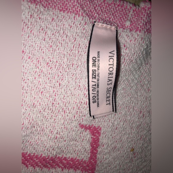 Victoria Secret Blanket Tassels  Pink Striped Black And White Authentic Knitted - Picture 5 of 9